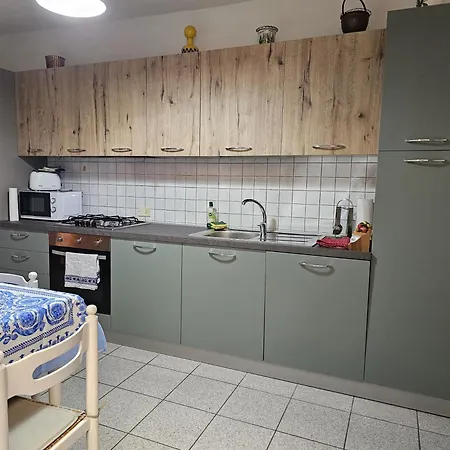 Historic Center Cozy Apartment! דירה לוקה
